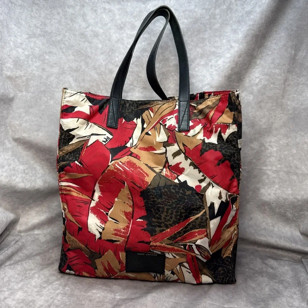 Marc Jacobs Multi Palm Print Shopping Tote Bag 14